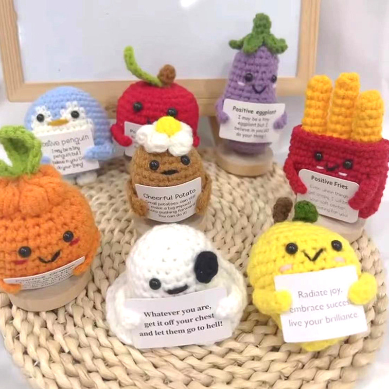 Muñeca de lana de felpa hecha  - Renewable Energy Resources reseña y precio